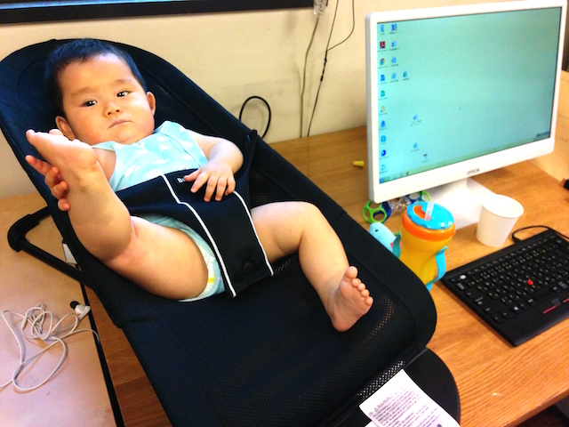 アコの職場復帰 子連れ出勤 はじめました コレ芝 幼児日本語教育